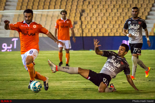 لیگ برتر فوتبال ایران جام خلیج فارس : پرسپولیس-سایپا