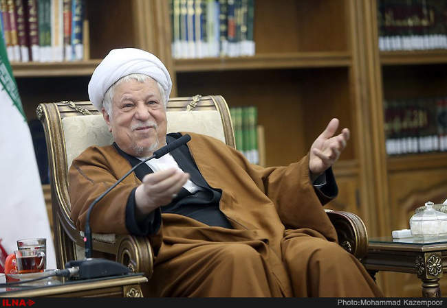 دیدار اعضای شورای مرکزی جمعیت جوانان انقلاب اسلامی با آیت الله هاشمی