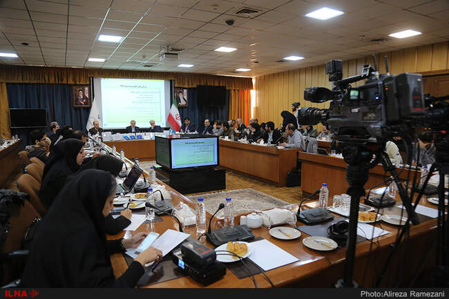 نشست خبری محمدباقر نوبخت
