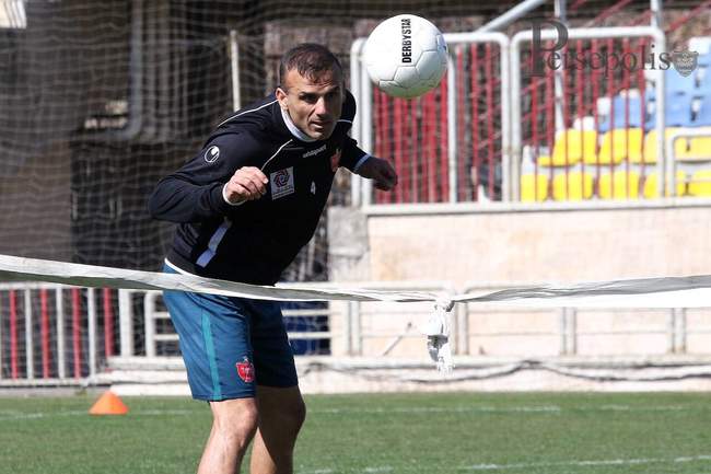 گزارش تصویری: جشن قهرمانی نیم فصل در تمرینات پرسپولیس 