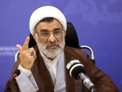 اقتدار حکیمانه رهبری منشأ انسجام کشور در جنگ ۱۲ روزه بود