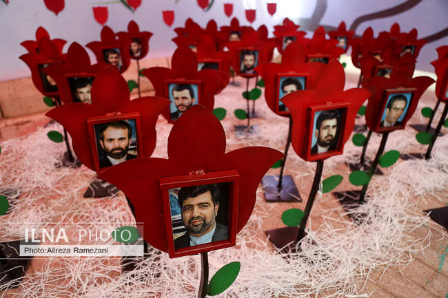 بخش وزارتخانه ها و نهادهای دولتی نمایشگاه دستاورد های دفاع مقدس