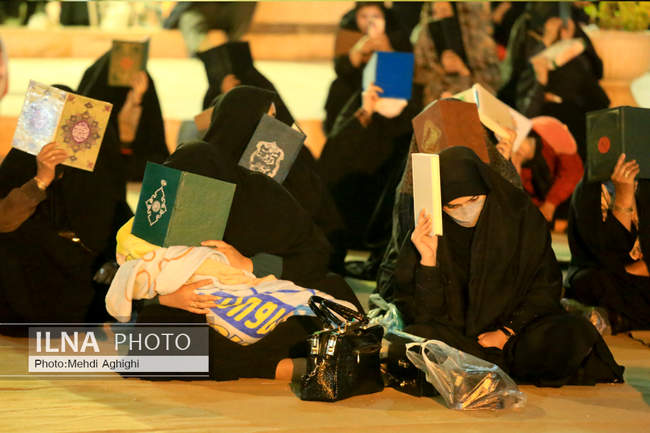 شب بیست و سوم ماه رمضان در امامزاده ابراهیم بن موسی الکاظم ( ع ) قوچان