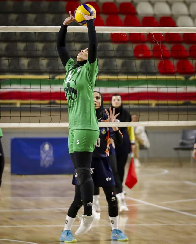 گزارش تصویری دیدار والیبال بانوان شهر آرکا و مهرگان شیراز