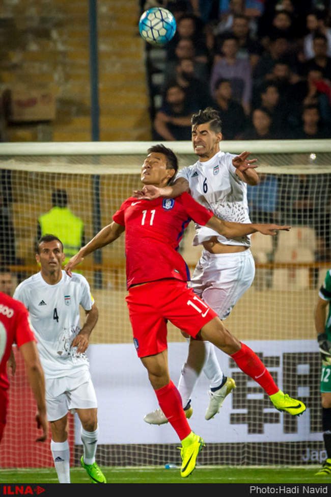 مسابقه فوتبال تیم ملی ایران و کره