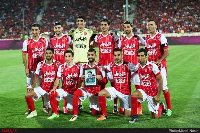 دیدار تیم های فوتبال پرسپولیس تهران و سیاه جامگان