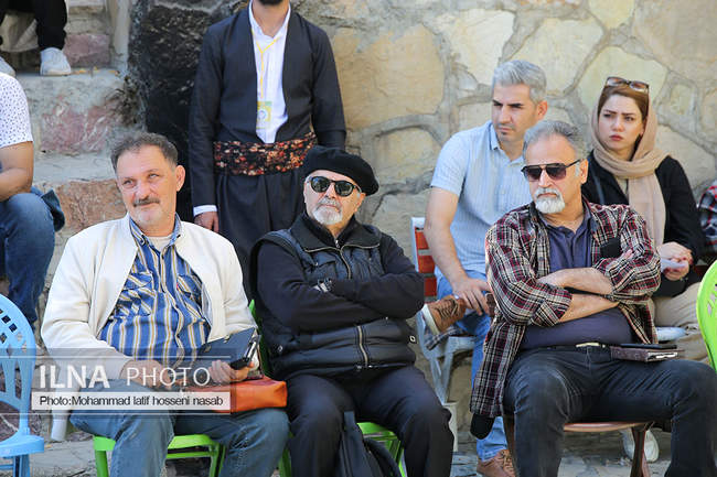  اجراهای روز اول شانزدهمین دوره جشنواره  تئاتر خیابانی مریوان-1