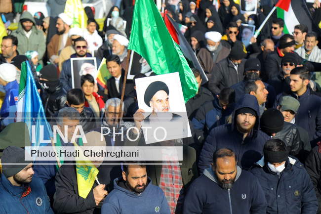 حضورحماسی مردم قم در راهپیمایی ۲۲بهمن 