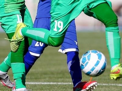 مهینی: همه هدف ما صعود از گروهمان است/بازیکنان ما به این شرایط جوی عادت ندارند