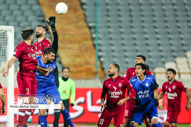 گزارش تصویری دیدار استقلال تهران و نساجی مازندران
