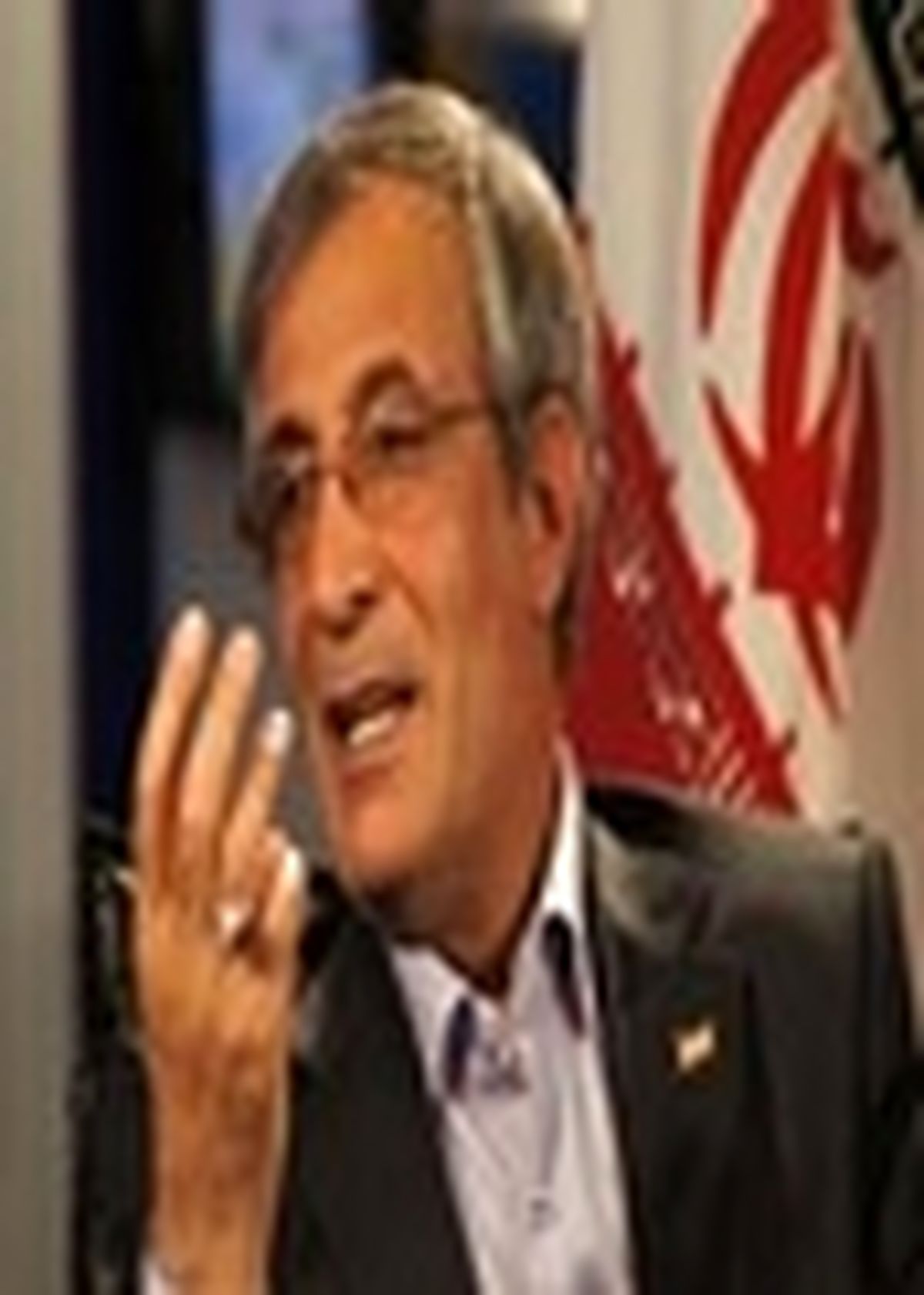 حمل‌ و‌ نقل عمومی، شاه‌کلید حل بحران آلودگی هوا به شمار می‌رود