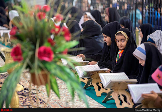 مراسم جزء خوانی قرآن کریم در حرم مطهر حضرت معصومه