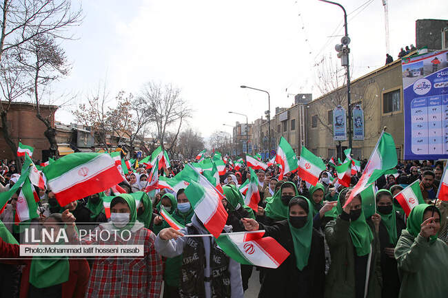 راهپیمایی یوم الله 22 بهمن در سنندج 
