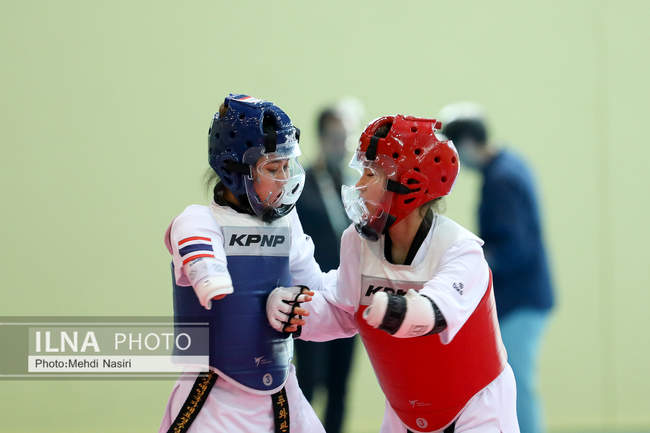 مسابقات پاراوزنه برداری و پاراتکواندو بازی‌های پاراآسیایی جوانان ۲