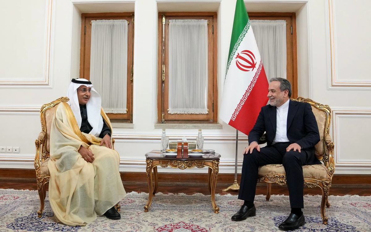 دیدار معاون وزیر خارجه عربستان با عراقچی 
