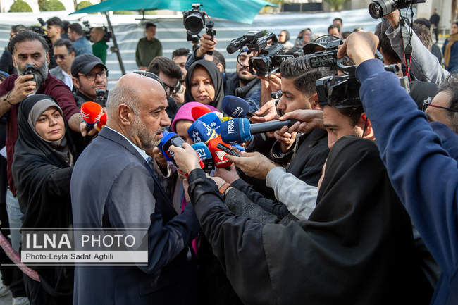 حاشیه جلسه هیات دولت - ۲۹ بهمن