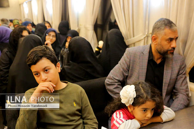 عزاداری شهادت حضرت زهرا(س) در قطار زائران رضوی