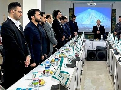 توسعه پایدار در بستر تحول دیجیتال سیاست شرکت بیمه دی در سال ۱۴۰۵