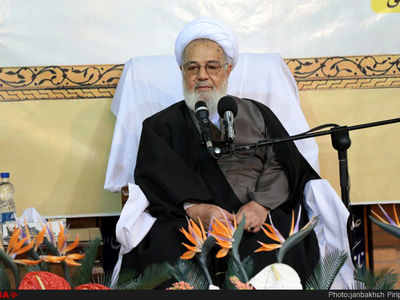علامه طباطبایی به تشریح مبانی قرآنی در کلام ائمه می‌پرداخت