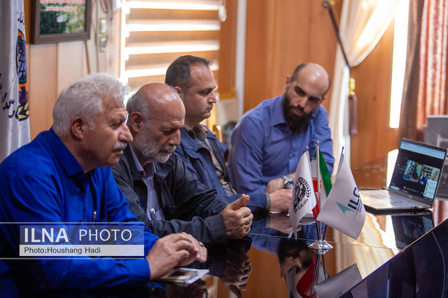 وبینار دبیرکل خانه کارگر و رئیس کنفدراسیون اتحادیه کارمندان ترکیه