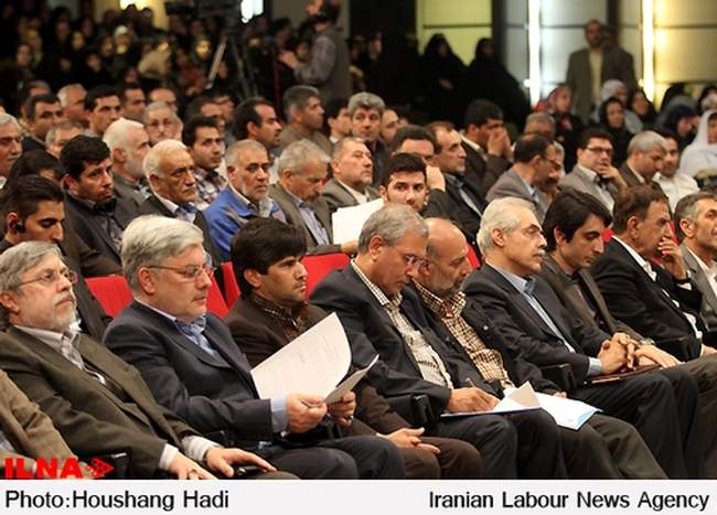 اجتماع بزرگ ۵ هزار نفری کارگران در تالار بزرگ وزارت کشور