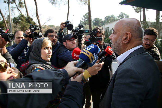 حاشیه جلسه هیات دولت - ۲۶ آذر