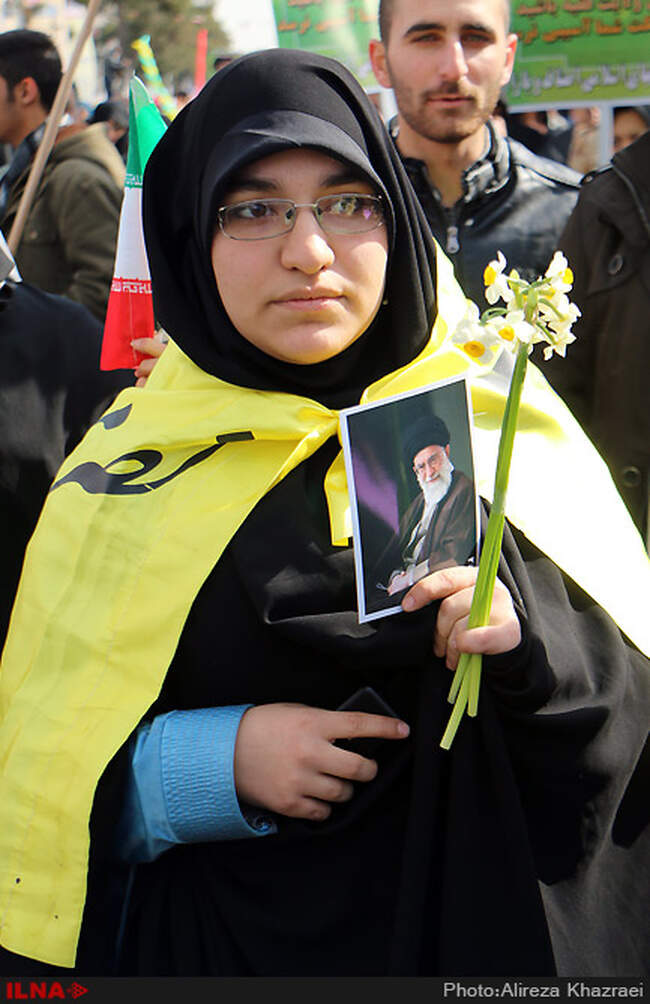 راهپیمایی یوم الله 22 بهمن-1
