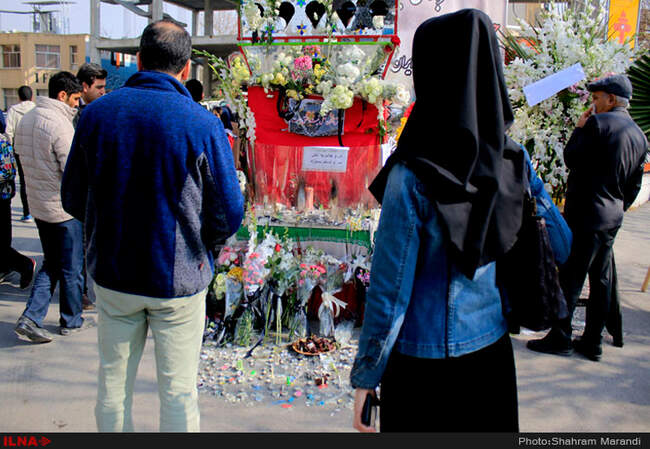 ادای احترام مردم  به جانباختگان حادثه پلاسکو 