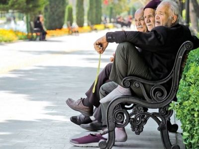 وضعیت بحرانی معاشِ «بازنشستگان کارگری»/ افزایش ۲۷ درصدی مستمری‌ها کافی نیست