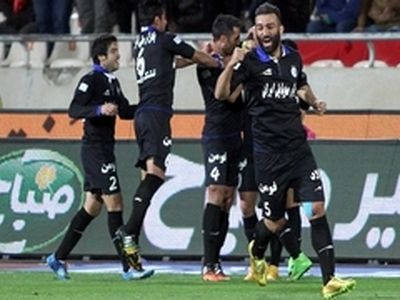 استقلال(یک) - پرسپولیس(صفر)؛ سجاد آبی‌ها را برنده به رختکن فرستاد