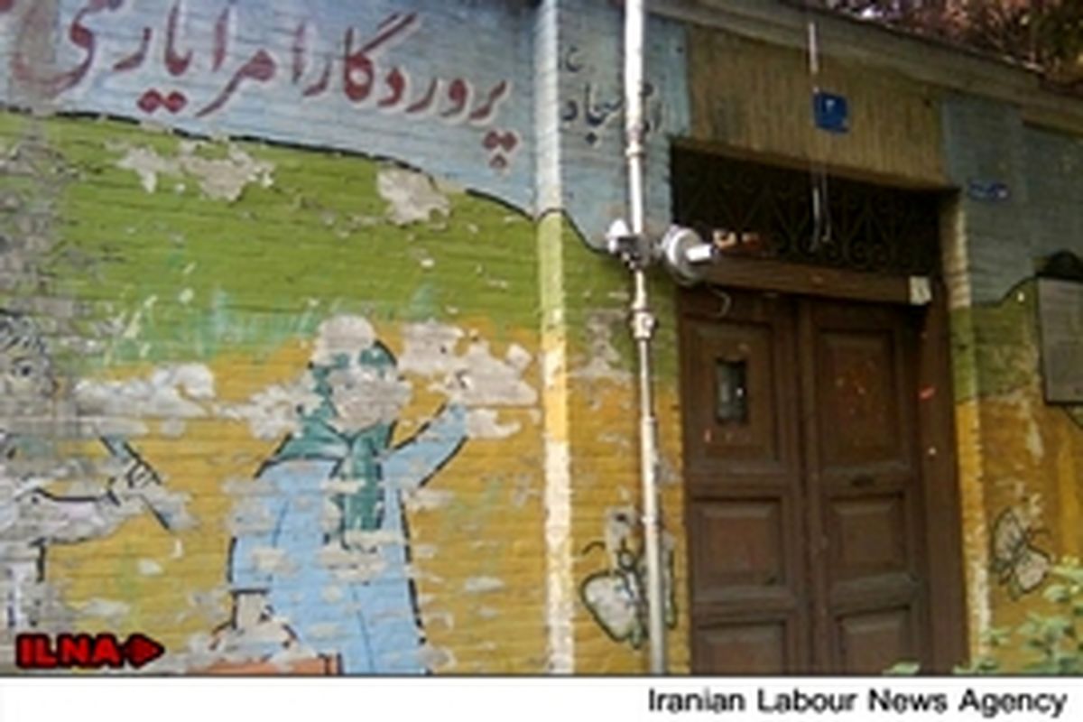 دست‌اندازی‌های سیاسی به خانه‌ها و قبور بزرگان