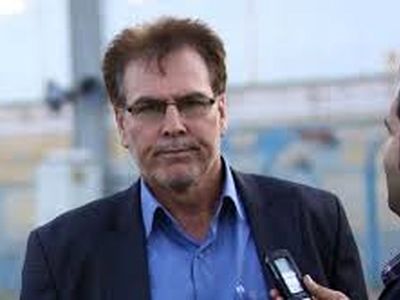 مربی‌ای می‌آوریم که به سبک فوتبال استقلال بخورد/ شرایط سنی در اولویت قرار دارد