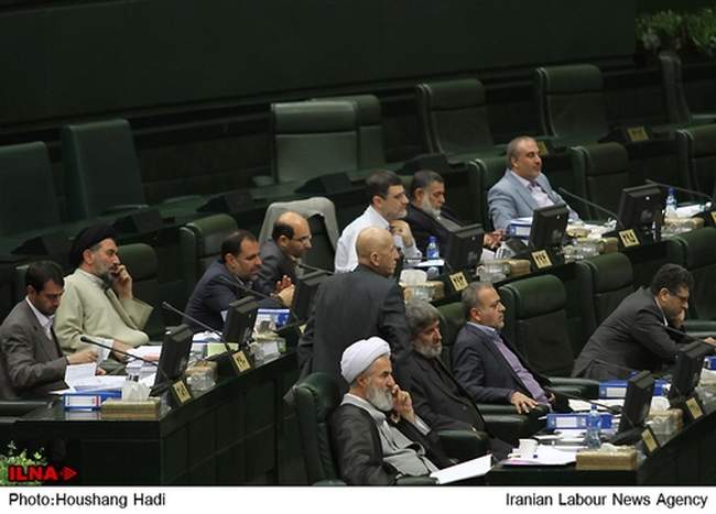 حضور وزیر بهداشت، درمان و آموزش پزشکی در مجلس