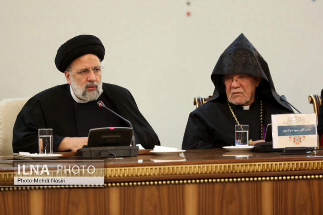 دیدار رییس جمهور با پیروان ادیان توحیدی