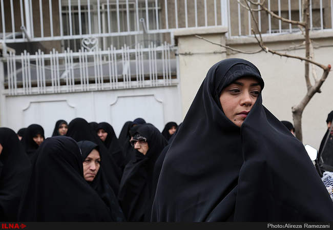 مراسم تشییع پیکر زنده یاد فرج الله سلحشور کارگردان تلویزیون و سینما 