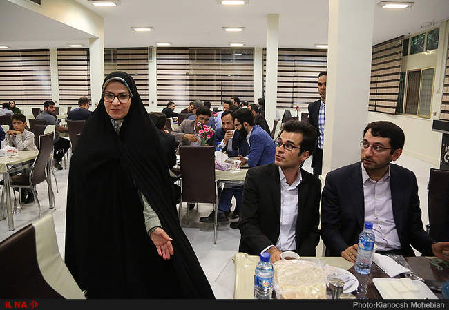 ضیافت افطار جوانان احزاب اصلاح طلب