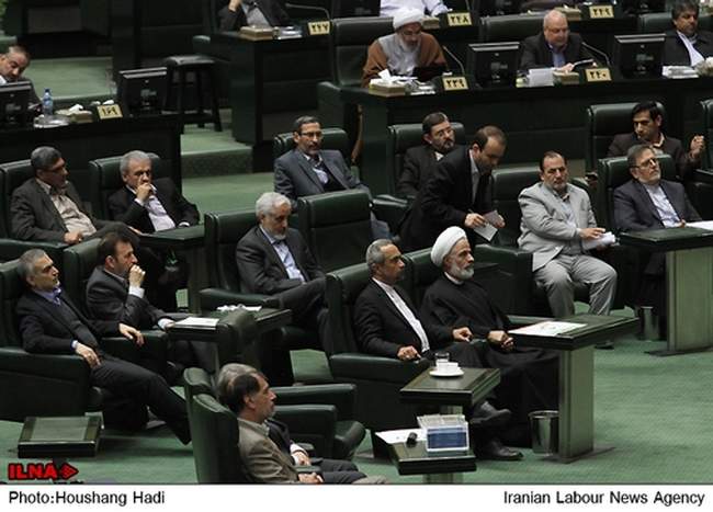 تقدیم لایحه بودجه ۹۴ به مجلس