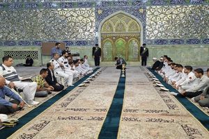 برگزاری آیین غبارروبی ضریح حضرت معصومه(س) با حضور بازماندگان ناوشکن دنا