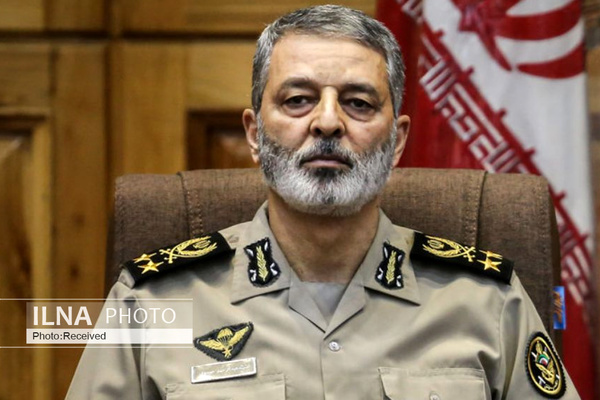 فرماندهی کل انتظامی کشور همواره منشأ خدمات برای ایران بوده است