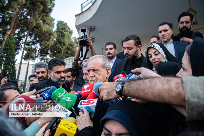  حاشیه جلسه هیات دولت