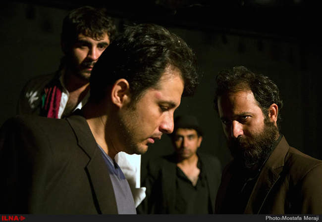 نمایش بگو حرام در هفدهمین جشنواره تئاتر  استان قم