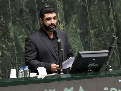 در وضعیت فعلی جامعه شاهد ناهنجاری‌ها و رهاشدگی فرهنگی هستیم
