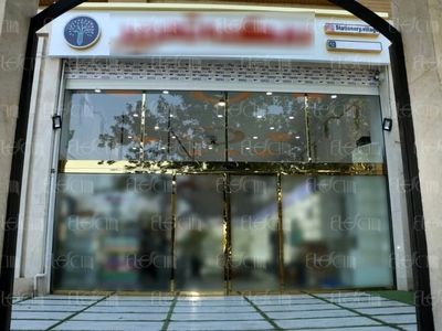 درب اتوماتیک شیشه‌ای هنگام قطع برق هم کار می‌کند؟