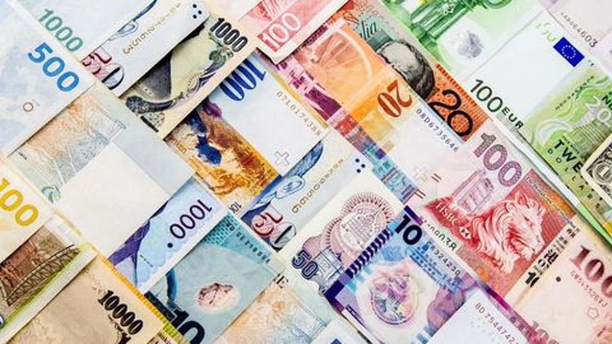 افزایش نرخ ۳۵ ارز/ رشد قیمت دلار، یورو و پوند