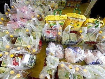 رزمایش همدلی و کمک مؤمنانه شهرستان طالقان با اهداء ۱۶۰۰ بسته معیشتی