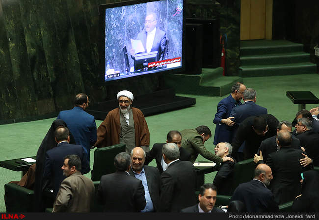 گزارش تصویری جلسه استیضاح وزیر راه و شهرسازی 