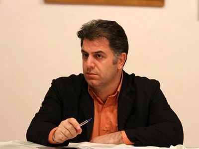 نیاوران مدرسه موش‌ها نیست