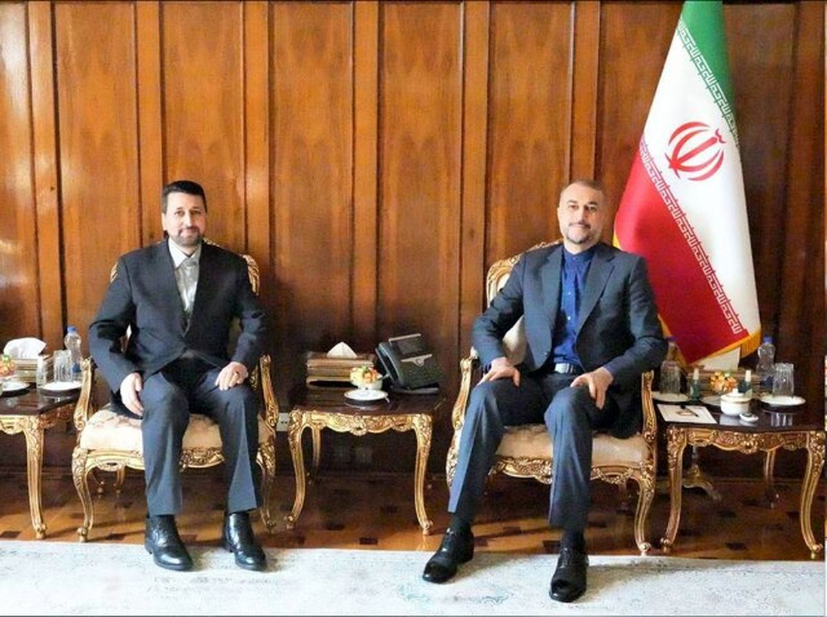 دیدار سرکنسول جدید ایران در آکتائو قزاقستان با وزیر امور خارجه 