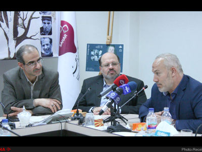 برای دفاع از فلسطین باید مبارزه کنیم/ در راس نظام جهانی بحران وجود دارد