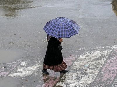 بارندگی ادامه دارد

